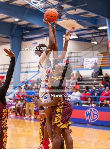 Thumbnail 2 in Beaumont United @ West Brook Freshman A photogallery.