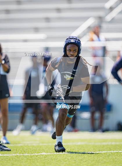 Thumbnail 1 in Servite vs St. John Bosco (7 on 7 Brave 8 Invitational) photogallery.
