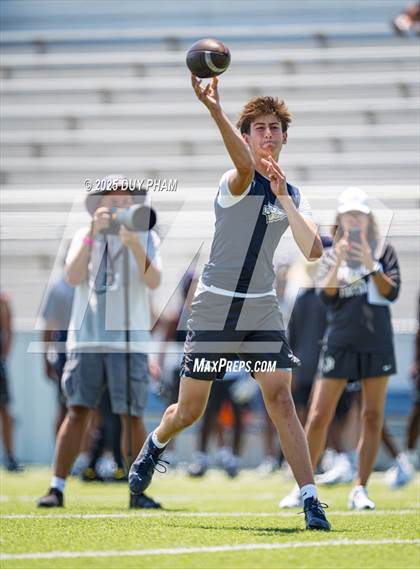 Thumbnail 2 in Servite vs St. John Bosco (7 on 7 Brave 8 Invitational) photogallery.