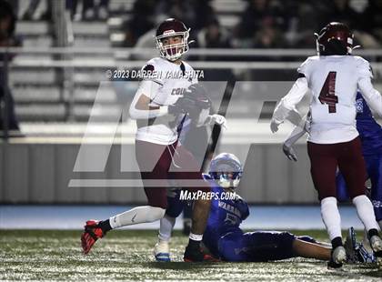Thumbnail 3 in Colusa @ South San Francisco (CIF NorCal Div 6-A Final) photogallery.