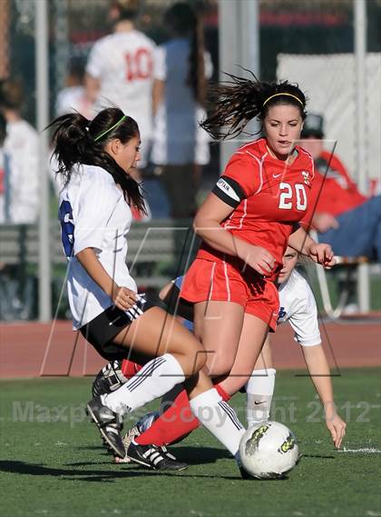 Thumbnail 3 in Mission Viejo vs Villa Park (Mater Dei Tournament) photogallery.