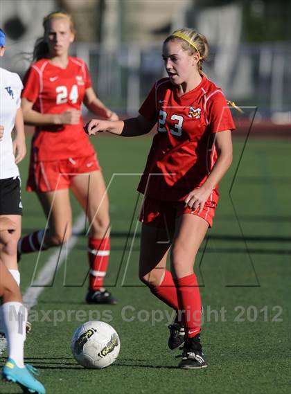 Thumbnail 2 in Mission Viejo vs Villa Park (Mater Dei Tournament) photogallery.