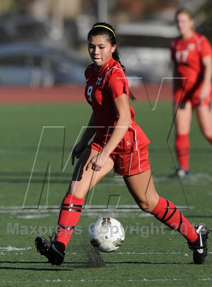 Thumbnail 2 in Mission Viejo vs Villa Park (Mater Dei Tournament) photogallery.