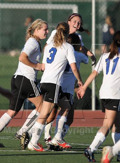 Thumbnail 3 in Mission Viejo vs Villa Park (Mater Dei Tournament) photogallery.