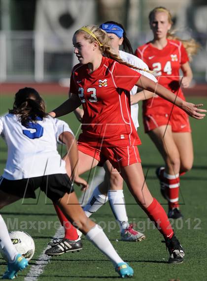 Thumbnail 1 in Mission Viejo vs Villa Park (Mater Dei Tournament) photogallery.
