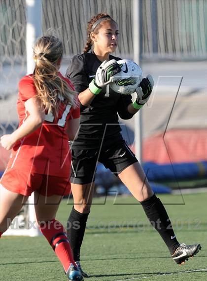 Thumbnail 3 in Mission Viejo vs Villa Park (Mater Dei Tournament) photogallery.