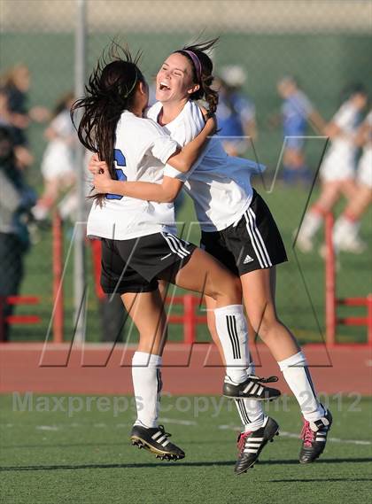 Thumbnail 2 in Mission Viejo vs Villa Park (Mater Dei Tournament) photogallery.