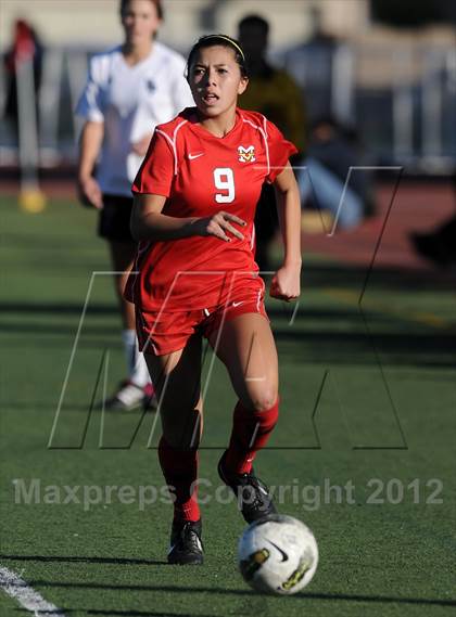 Thumbnail 1 in Mission Viejo vs Villa Park (Mater Dei Tournament) photogallery.