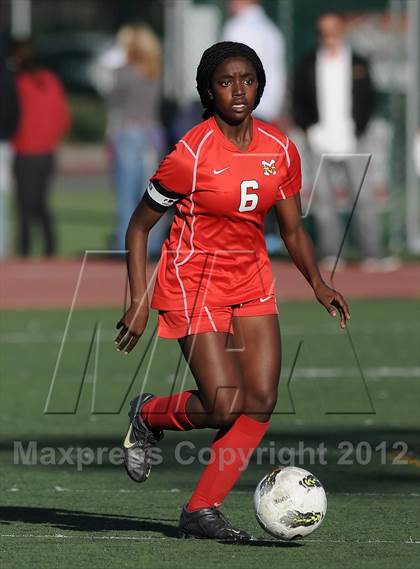 Thumbnail 2 in Mission Viejo vs Villa Park (Mater Dei Tournament) photogallery.