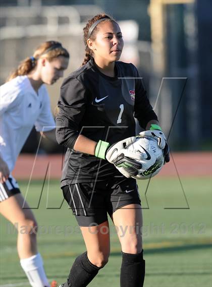 Thumbnail 3 in Mission Viejo vs Villa Park (Mater Dei Tournament) photogallery.