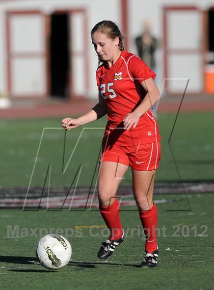 Thumbnail 1 in Mission Viejo vs Villa Park (Mater Dei Tournament) photogallery.