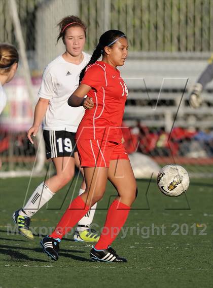 Thumbnail 1 in Mission Viejo vs Villa Park (Mater Dei Tournament) photogallery.