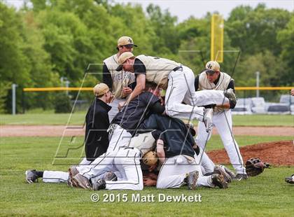 Thumbnail 3 in Notre Dame Catholic @ Joel Barlow photogallery.
