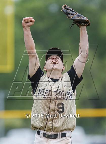 Thumbnail 1 in Notre Dame Catholic @ Joel Barlow photogallery.