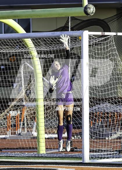 Thumbnail 2 in Woodside @ Archbishop Mitty (CCS Open Semifinals) photogallery.