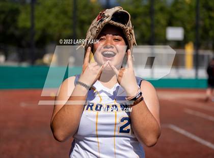 Thumbnail 1 in Los Gatos @ Milpitas photogallery.