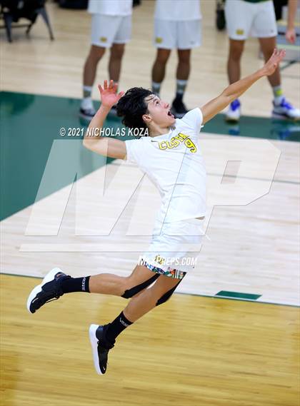 Thumbnail 3 in Mira Costa vs. Newport Harbor (CIF-SS D1 Final) photogallery.
