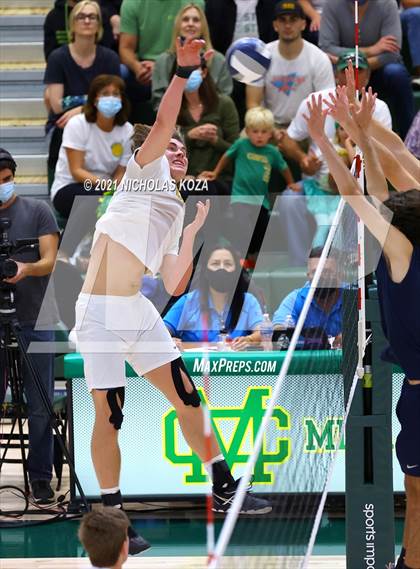 Thumbnail 2 in Mira Costa vs. Newport Harbor (CIF-SS D1 Final) photogallery.