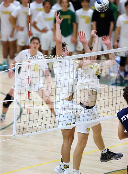 Thumbnail 3 in Mira Costa vs. Newport Harbor (CIF-SS D1 Final) photogallery.