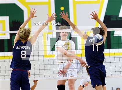 Thumbnail 2 in Mira Costa vs. Newport Harbor (CIF-SS D1 Final) photogallery.