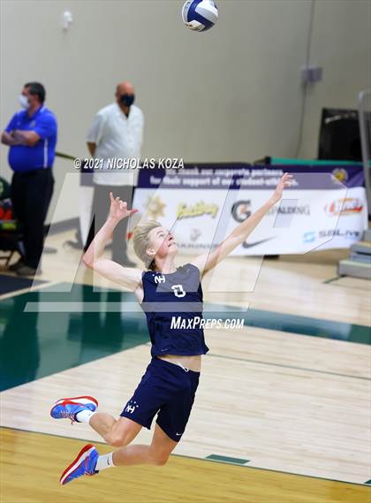 Thumbnail 1 in Mira Costa vs. Newport Harbor (CIF-SS D1 Final) photogallery.
