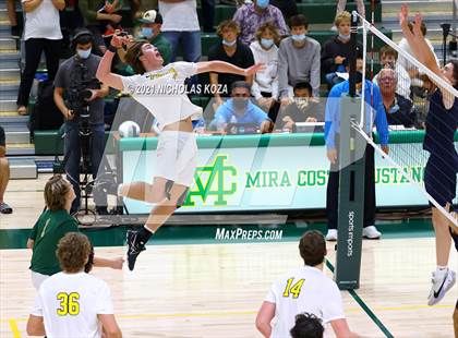 Thumbnail 2 in Mira Costa vs. Newport Harbor (CIF-SS D1 Final) photogallery.