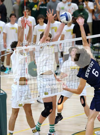 Thumbnail 2 in Mira Costa vs. Newport Harbor (CIF-SS D1 Final) photogallery.
