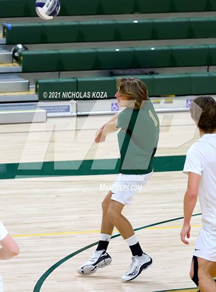 Thumbnail 3 in Mira Costa vs. Newport Harbor (CIF-SS D1 Final) photogallery.