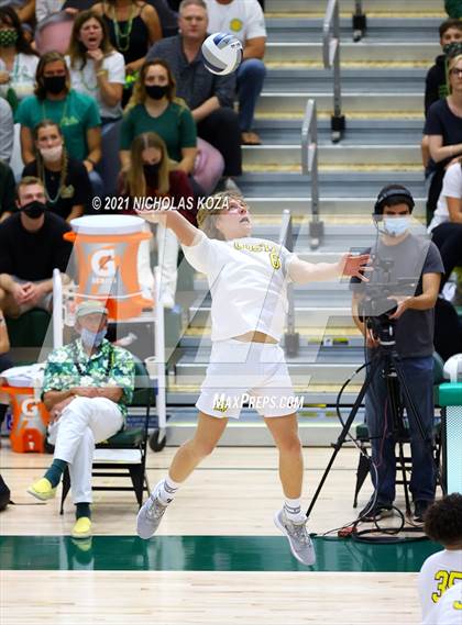 Thumbnail 1 in Mira Costa vs. Newport Harbor (CIF-SS D1 Final) photogallery.