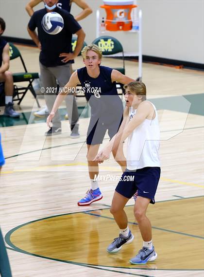 Thumbnail 1 in Mira Costa vs. Newport Harbor (CIF-SS D1 Final) photogallery.