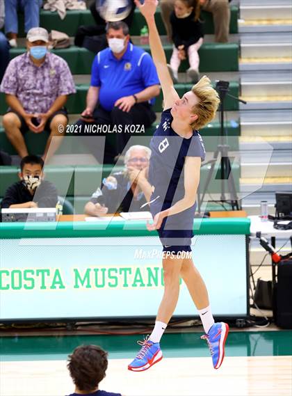Thumbnail 2 in Mira Costa vs. Newport Harbor (CIF-SS D1 Final) photogallery.