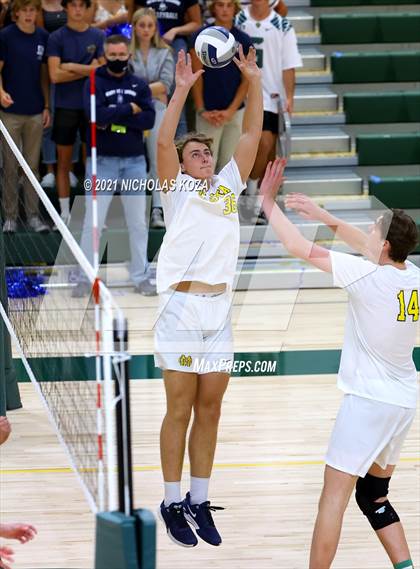 Thumbnail 2 in Mira Costa vs. Newport Harbor (CIF-SS D1 Final) photogallery.