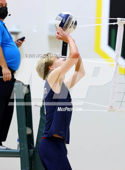 Thumbnail 1 in Mira Costa vs. Newport Harbor (CIF-SS D1 Final) photogallery.