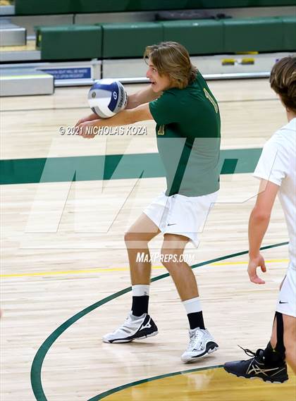 Thumbnail 2 in Mira Costa vs. Newport Harbor (CIF-SS D1 Final) photogallery.