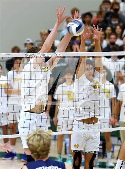 Thumbnail 2 in Mira Costa vs. Newport Harbor (CIF-SS D1 Final) photogallery.