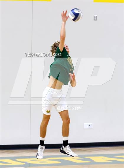 Thumbnail 3 in Mira Costa vs. Newport Harbor (CIF-SS D1 Final) photogallery.