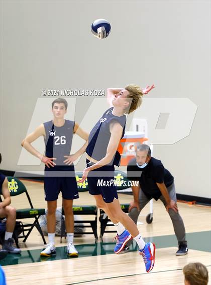 Thumbnail 3 in Mira Costa vs. Newport Harbor (CIF-SS D1 Final) photogallery.