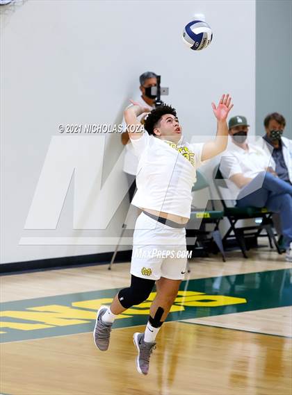 Thumbnail 3 in Mira Costa vs. Newport Harbor (CIF-SS D1 Final) photogallery.