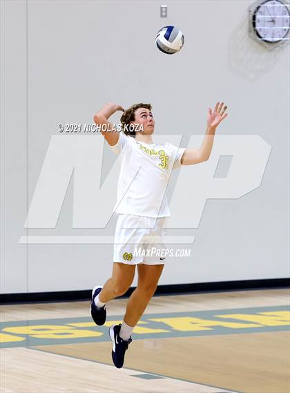 Thumbnail 1 in Mira Costa vs. Newport Harbor (CIF-SS D1 Final) photogallery.