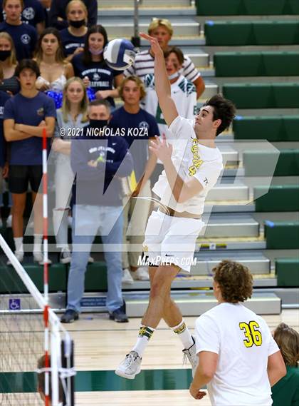 Thumbnail 2 in Mira Costa vs. Newport Harbor (CIF-SS D1 Final) photogallery.