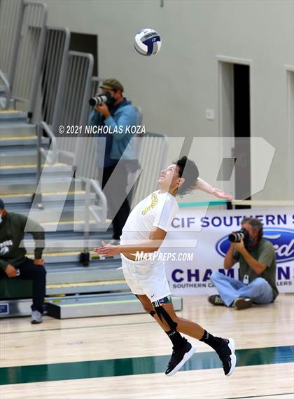 Thumbnail 1 in Mira Costa vs. Newport Harbor (CIF-SS D1 Final) photogallery.