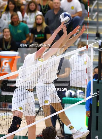 Thumbnail 2 in Mira Costa vs. Newport Harbor (CIF-SS D1 Final) photogallery.