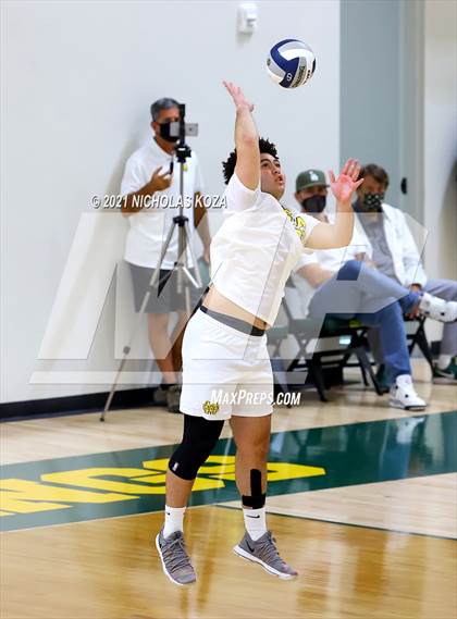 Thumbnail 1 in Mira Costa vs. Newport Harbor (CIF-SS D1 Final) photogallery.
