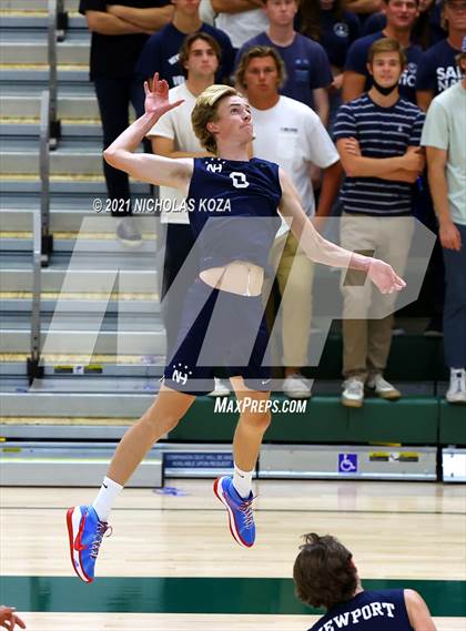 Thumbnail 2 in Mira Costa vs. Newport Harbor (CIF-SS D1 Final) photogallery.