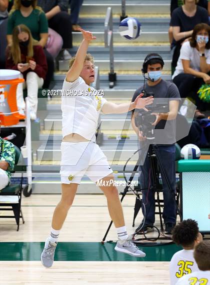 Thumbnail 2 in Mira Costa vs. Newport Harbor (CIF-SS D1 Final) photogallery.
