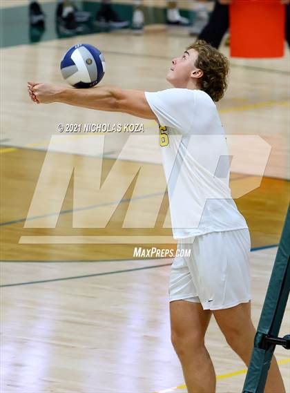 Thumbnail 3 in Mira Costa vs. Newport Harbor (CIF-SS D1 Final) photogallery.