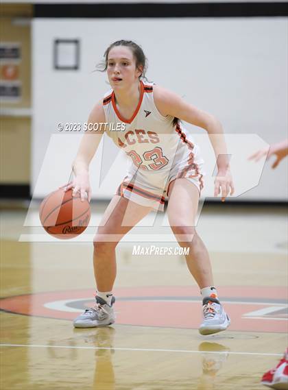 Thumbnail 3 in Circleville @ Amanda-Clearcreek photogallery.