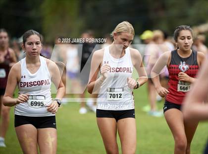 Thumbnail 3 in New World Fall Spectacular (B Teams) photogallery.