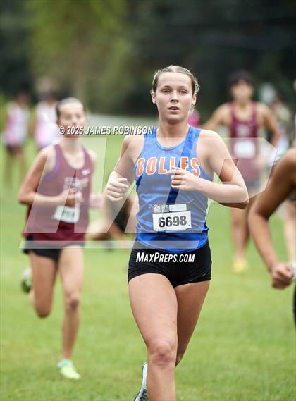 Thumbnail 3 in New World Fall Spectacular (B Teams) photogallery.