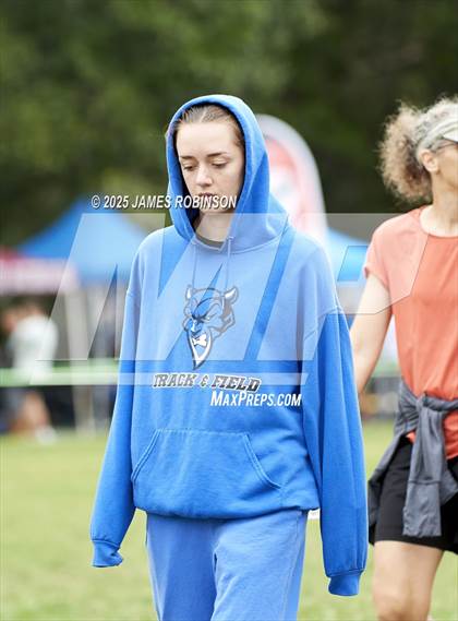 Thumbnail 1 in New World Fall Spectacular (B Teams) photogallery.